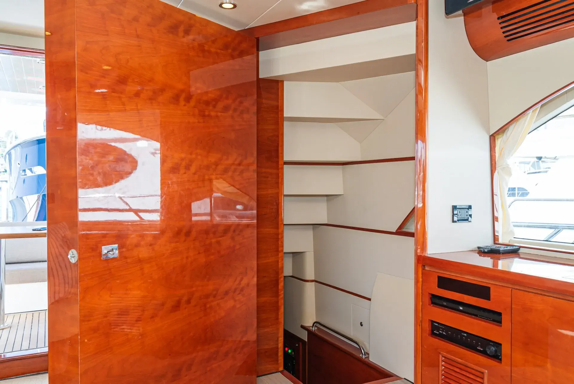 2022 Massimo Marine Sunbird 72-034