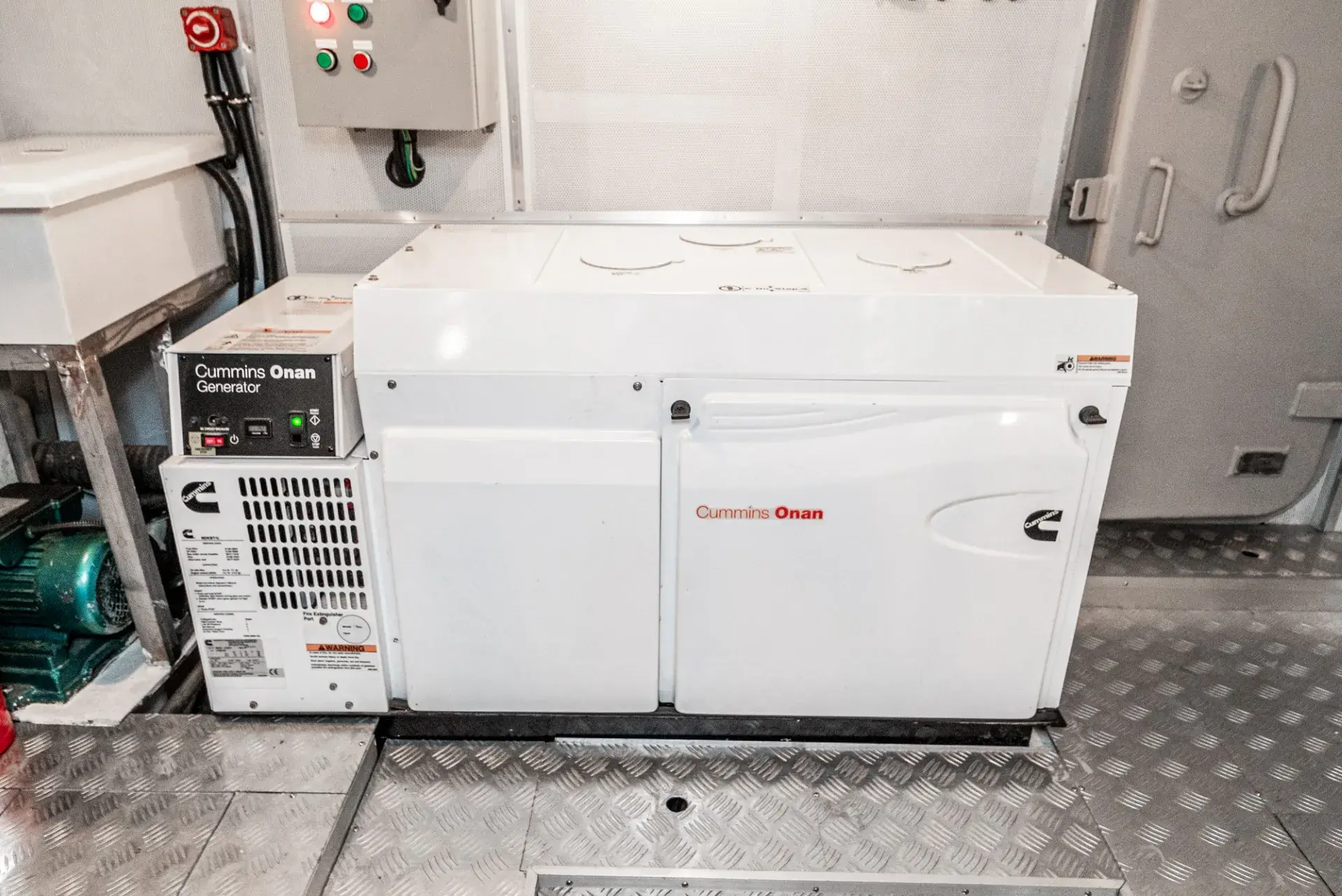 2022 Massimo Marine Sunbird 72-059