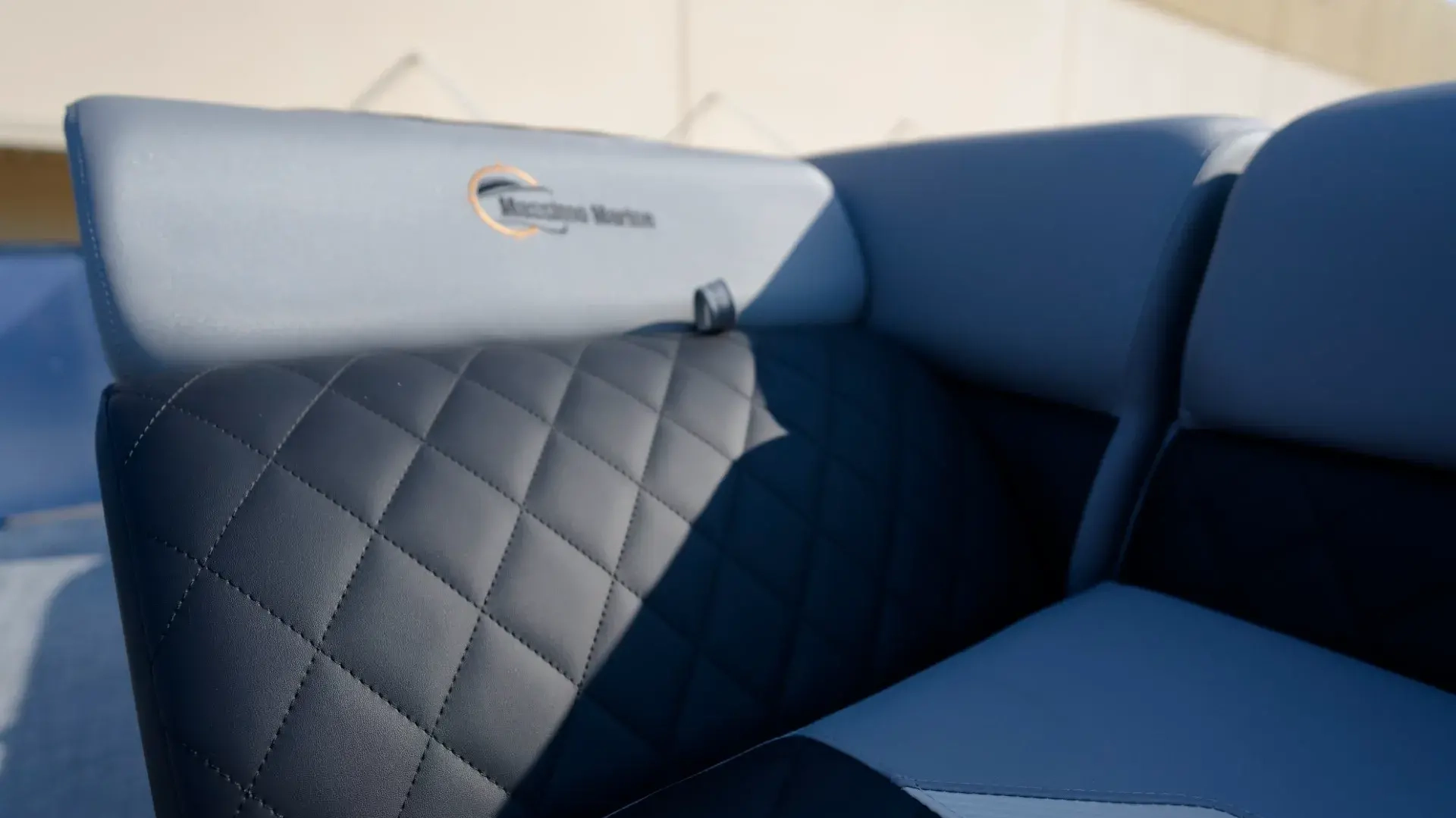 Massimo_Marine_p30_double_Decker_1300