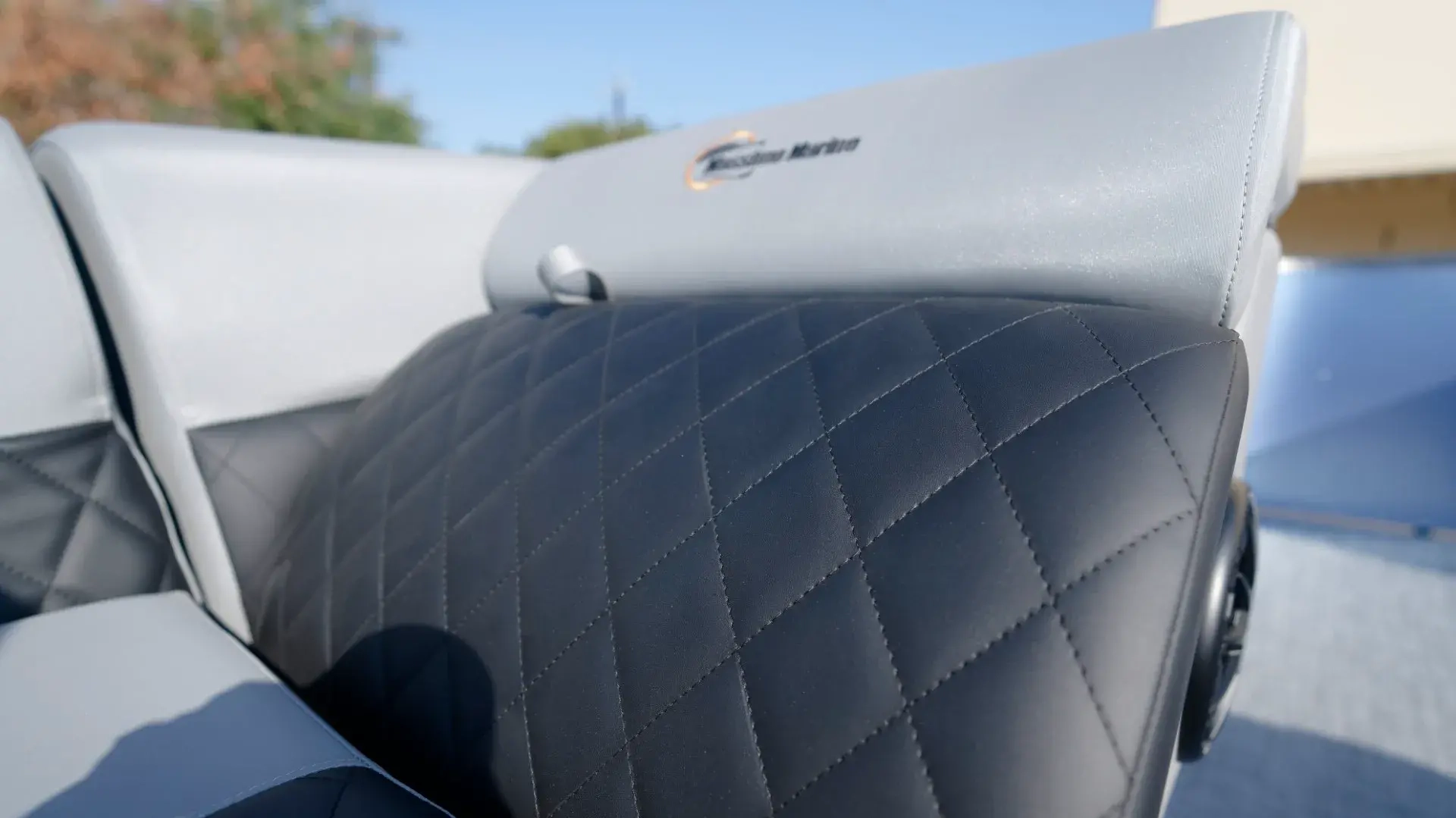 Massimo_Marine_p30_double_Decker_1400