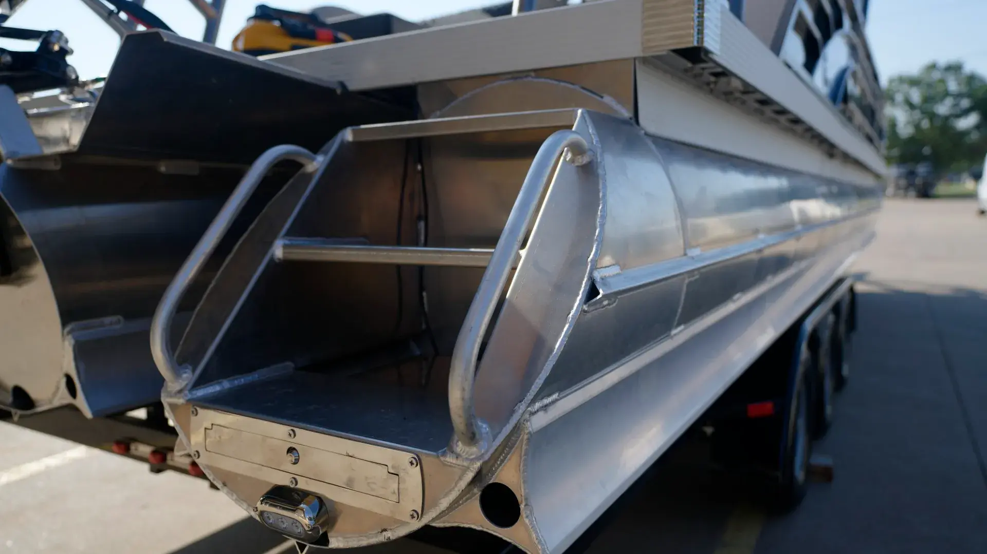 Massimo_Marine_p30_double_Decker_300